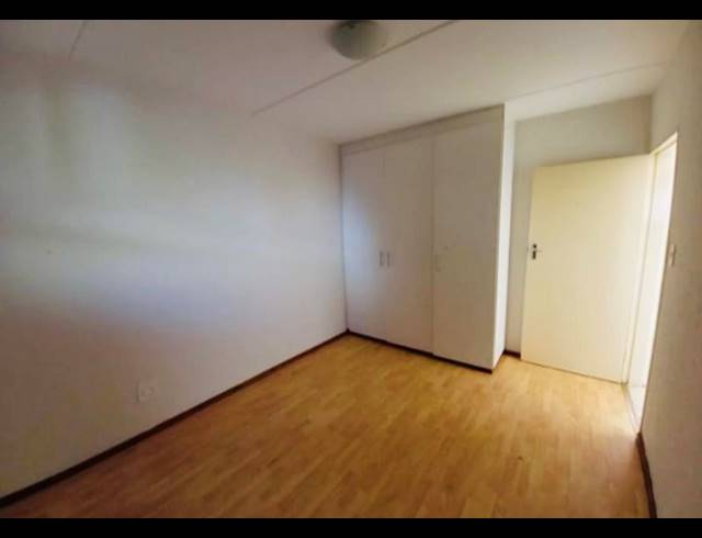 2 BEDROOM PROPERTY TO RENT IN BEYERS PARK